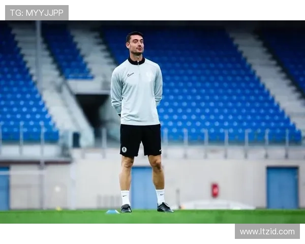 拜仁之战主帅里埃拉称败是激励